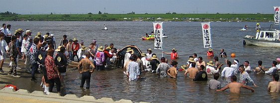 熊谷市大杉神社 あばれ神輿