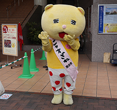 �ߗׂ��ł������