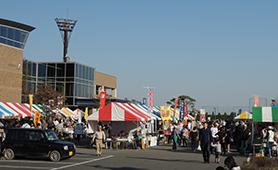 �ߗׂ��ł������