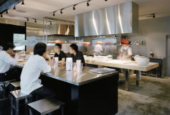 �X���̗l�q