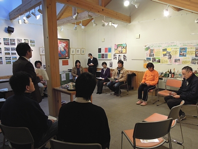 ���܂���˂��Ɓ@NPO�J�t�F2012�@�𗬉�